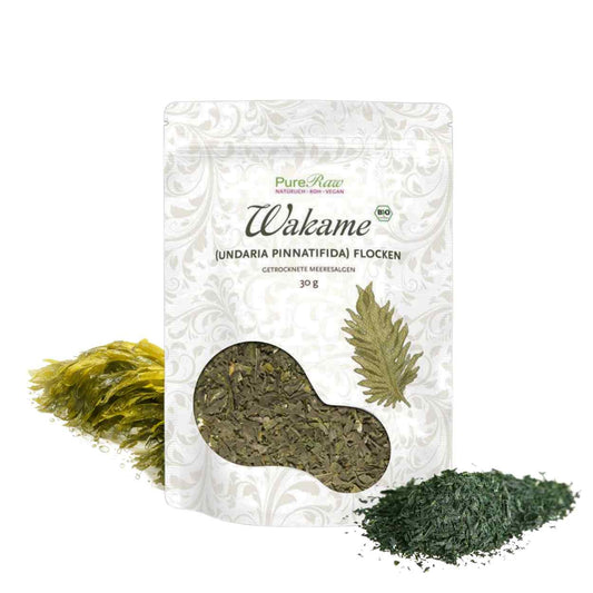 PureRaw Bio Wakame Flocken mit getrockneter Wakame-Alge und grünen Algenflocken