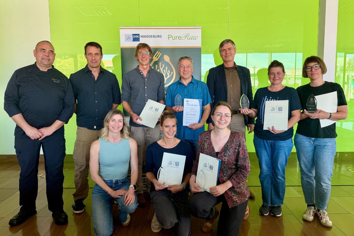 Sechs neue Algensommeliers nach bestandener Abschlussprüfung des IHK-Zertifikatslehrgangs 2026