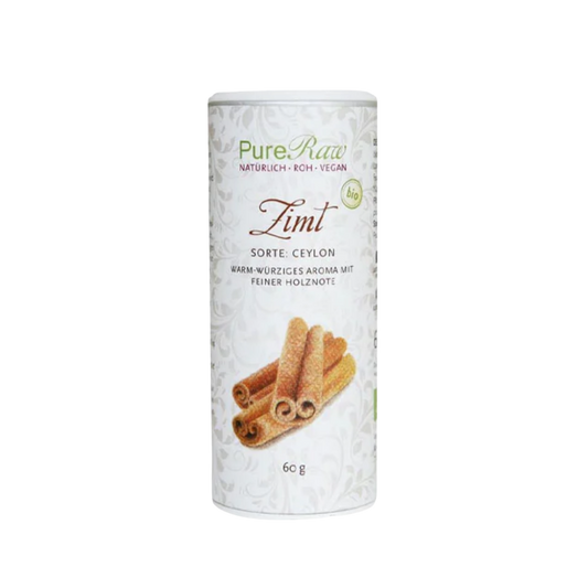 Produktbild: PureRaw Bio-Ceylon-Zimt, fein gemahlen, in der 60-g-Dose auf weißem Hintergrund.
