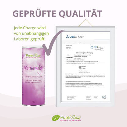 Infografik mit dem Titel „GEPRÜFTE QUALITÄT“ über einem Zertifikat und PureRaw Kalziumalge