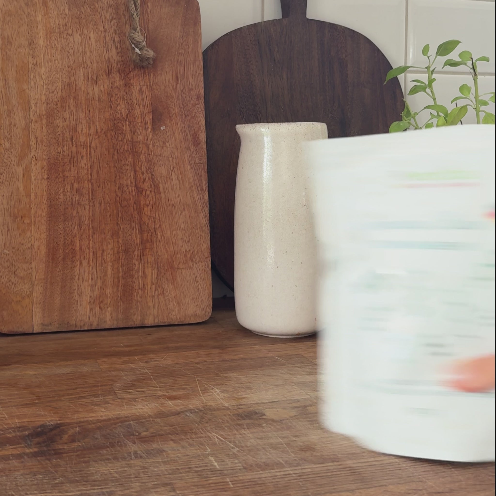 PureRaw Video Spirulina Flakes aus Deutschland als knuspriger Snack für zwischendurch
