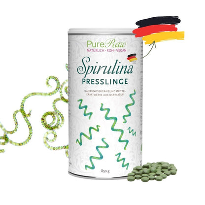 PureRaw Spirulina Presslinge aus deutscher Herstellung mit grünen Presslingen
